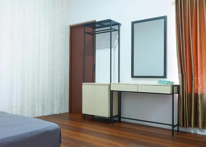 Djuragan Kamar Ayem